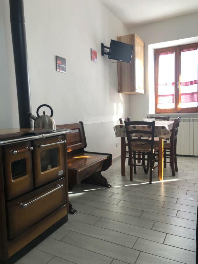 La Casa Di Nena Apartman Vivo dʼOrcia Kültér fotó